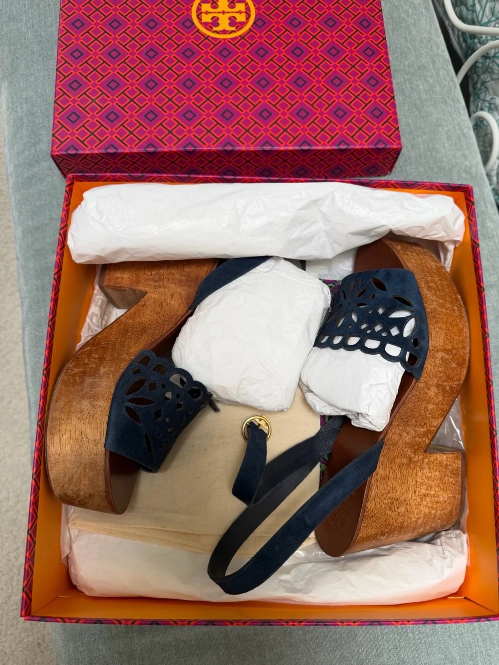 Tory Burch May 100mm Platform Sandal Lancaster Suede in Perfect Navy